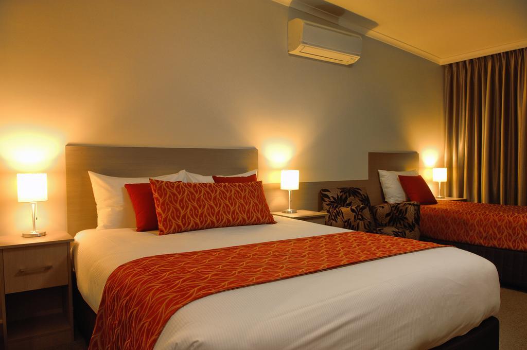 Tower Motor Inn Mount Gambier Room photo
